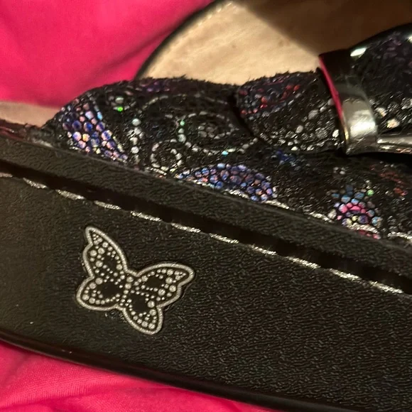 Algeria Leather multicolored Leather 1-1/2” slide ins - Picture 4 of 7